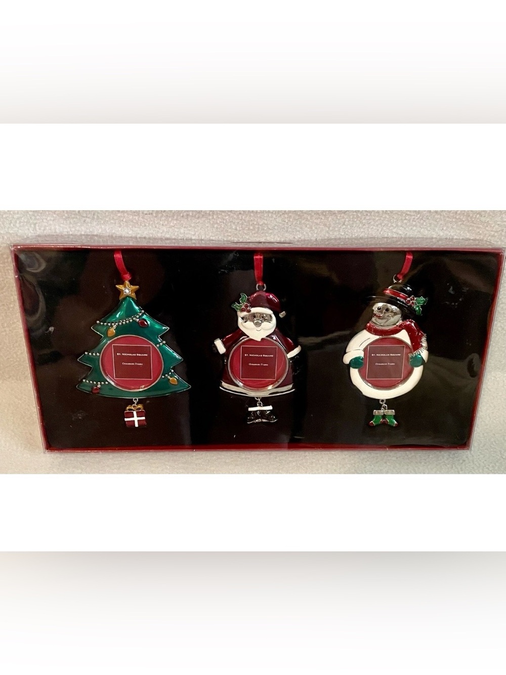 St. Nicholas Square Red, Green & White Holiday Hanging Photo Frame Ornament Set
